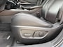 Mazda CX-30 2.0 e-SkyActiv-X M Hybrid Luxury / Elektrisch Glazen Schuif-/kanteldak / Navigatie Full map / Trekhaak 1300 kg geremd / Lederen Bekleding /