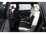Kia EV9 GT-Line AWD 99.8 kWh - Prijs incl. inruilpremie - Prijs incl. inruilpremie - 7 zits - Panoramadak - 360 graden camera - Head-Up Display - Meridian Audio - Fabrieksgarantie tot 02-2033