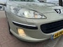 Peugeot 407 2.2-16V XS Automaat Airco/ECC,Navigatie EXPORT PRIJS