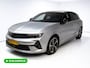 Opel Astra 1.2 Turbo Hybrid GS | Matrix Led | Dodehoek waarschuwing | Stoel-, Stuur-, & vooruitverwarming | AGR Stoel | Adaptieve Cruise, 360 camera, Head-up, App. connect, Navigatie