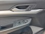 Volkswagen Golf Variant 1.0 eTSI Life | panoramadak | Narno Grey | digitaal dashboard