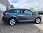 Skoda Fabia Combi 1.2 TSI JOY van 1ste Eig met trekhaak en parkeersensoren en bluetooth telefoon en cruise controle en airco