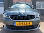 Skoda Fabia Combi 1.2 TSI JOY van 1ste Eig met trekhaak en parkeersensoren en bluetooth telefoon en cruise controle en airco