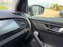 Skoda Fabia Combi 1.2 TSI JOY van 1ste Eig met trekhaak en parkeersensoren en bluetooth telefoon en cruise controle en airco