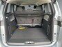 Volkswagen ID. Buzz Pure Limited 170 pk 59 kWh | 20 inch LMV | elektrische achterklep | Trekhaak | getint glas