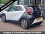 Toyota Aygo X 1.0 VVT-i MT Pulse Bi-Tone | Apple Carplay & AndroidAUTO | Climate Control | Lichtmetalen velgen |
