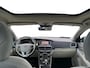Volvo V40 Cross Country 1.5 T3 Nordic+ |Automaat| Panoramadak| Trekhaak | 1500 kg trekgewicht geremd| 12 maanden Bovag Garantie|