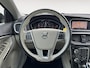 Volvo V40 Cross Country 1.5 T3 Nordic+ |Automaat| Panoramadak| Trekhaak | 1500 kg trekgewicht geremd| 12 maanden Bovag Garantie|