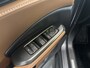 Lexus LBX Relax 2WD | Advanced Pack | All-Season banden | Trekhaak afneembaar | Head-up display |