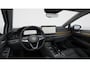 Volkswagen Golf 1.5 eHybrid Style Edition | Navigatie | Apple carplay | Adaptieve cruis control | Travel assist | Stuur en Stoelverwarming | Panoramaschuif-kanteldak | 360 camera | Heads-up display | Climate control | IQ-matrix verlichting | Trekhaak | Dodehoek sensoren | Elektrisch verstelbare bestuurderstoel | Sfeerverlichting |