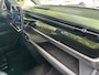 Volkswagen ID. Buzz Pure Limited 170 pk 59 kWh | 20 inch LMV | elektrische achterklep | Trekhaak | getint glas