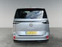 Volkswagen ID. Buzz Pure Limited 170 pk 59 kWh | 20 inch LMV | elektrische achterklep | Trekhaak | getint glas