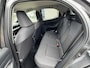 Toyota Yaris HYBRID 115 DYNAMIC COMFORT PACK STOEL/STUURVERW PARK-SENSOREN BLIND-SPOT APPLE/ANDROID KEYLESS 16" LM-VELGEN