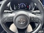 Toyota Yaris HYBRID 115 DYNAMIC COMFORT PACK STOEL/STUURVERW PARK-SENSOREN BLIND-SPOT APPLE/ANDROID KEYLESS 16" LM-VELGEN