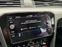 Volkswagen Passat Variant 1.4 TSI PHEV GTE Business - Automaat - Navi - Winterpakket - Trekhaak elektrisch