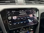 Volkswagen Passat Variant 1.4 TSI PHEV GTE Business - Automaat - Navi - Winterpakket - Trekhaak elektrisch
