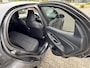 Toyota Yaris HYBRID 115 DYNAMIC COMFORT PACK STOEL/STUURVERW PARK-SENSOREN BLIND-SPOT APPLE/ANDROID KEYLESS 16" LM-VELGEN