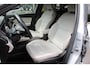 Renault Captur 1.3 TCe 140 Initiale Paris Navi/Cam/Trekhaak "RIJKLAARPRIJS"