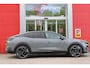 Peugeot 408 1.6 HYbrid 225PK EAT8 GT | PANORAMA SCHUIF/KANTEL DAK | FOCAL PREMIUM AUDIO SYSTEM | STUUR VERWARMING | SFEER VERLICHTING | 20" LICHTMETALEN VELGEN | ELEKTRISCH BEDIENBARE ACHTERKLEP | LED MATRIX KOPLAMPEN | 360° CAMERA | PARKEERSENSOREN VOOR + ACHTER | DRAADLOZE TELEFOONLADER | DRAADLOZE APPLE CARPLAY/ANDROID AUTO | NAVIGATIE | DODEHOEK DETECTIE | ADAPTIVE CRUISE CONTROL |