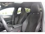 Peugeot 408 1.6 HYbrid 225PK EAT8 GT | PANORAMA SCHUIF/KANTEL DAK | FOCAL PREMIUM AUDIO SYSTEM | STUUR VERWARMING | SFEER VERLICHTING | 20" LICHTMETALEN VELGEN | ELEKTRISCH BEDIENBARE ACHTERKLEP | LED MATRIX KOPLAMPEN | 360° CAMERA | PARKEERSENSOREN VOOR + ACHTER | DRAADLOZE TELEFOONLADER | DRAADLOZE APPLE CARPLAY/ANDROID AUTO | NAVIGATIE | DODEHOEK DETECTIE | ADAPTIVE CRUISE CONTROL |