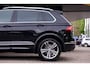 Volkswagen Tiguan 1.5 TSI ACT Highline Business R|Pano|ACC|Trekhaak|R-Line|