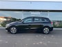 Mercedes-Benz B-klasse 180 Business Solution style automaat , wegklapbare trekhaak , achteruitrijcamera