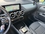 Mercedes-Benz B-klasse 180 Business Solution style automaat , wegklapbare trekhaak , achteruitrijcamera