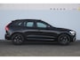 Volvo XC60 T6 350PK Automaat AWD Plus Black Edition / Trekhaak / Panoramadak / BLIS / Adaptieve cruise control / Keyless entry / Stoel - en stuurwielverwarming / elektrische stoelen met geheugen / Parkeersensoren met 360 camera / Elektrische achterklep