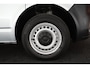Volkswagen Transporter 2.0 TDI 110pk L1H1 Bijrijdersbank Navigatie Airco Cruise Control