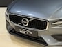 Volvo V60 2.0 B4 Inscription | Elektr. trekhaak | Camera | Stoel/stuurverwarming | Dealer onderhouden