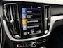 Volvo V60 2.0 B4 Inscription | Elektr. trekhaak | Camera | Stoel/stuurverwarming | Dealer onderhouden