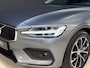 Volvo V60 2.0 B4 Inscription | Elektr. trekhaak | Camera | Stoel/stuurverwarming | Dealer onderhouden