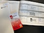 Renault Kadjar 1.3 TCe Zen met parkeersensoren / camera en leer en trekhaak en navigatie en bluetooth telefoon en media en airco