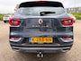 Renault Kadjar 1.3 TCe Zen met parkeersensoren / camera en leer en trekhaak en navigatie en bluetooth telefoon en media en airco