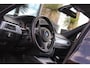 BMW 3-Serie 318i Business Line M-sport | M-pakket | NL auto | Facelift | Xenon | Cruise control | Navigatie Professional | Bluetooth | Climate control | M-sport stuur | Sportstoelen | PDC | 18 inch