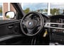 BMW 3-Serie 318i Business Line M-sport | M-pakket | NL auto | Facelift | Xenon | Cruise control | Navigatie Professional | Bluetooth | Climate control | M-sport stuur | Sportstoelen | PDC | 18 inch