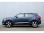 Volvo XC40 T4 Recharge Inscription Panoramadak | Elektrisch verstelbare voorstoelen | Stoel- & Stuurwielverwarming | Adaptieve Cruise Control met Pilot Assist | BLIS Dodehoekdetectie | Trekhaak semi elektrisch inklapbaar | 19" Lichtmetalen velgen
