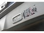 Volvo XC40 T4 Recharge Inscription Panoramadak | Elektrisch verstelbare voorstoelen | Stoel- & Stuurwielverwarming | Adaptieve Cruise Control met Pilot Assist | BLIS Dodehoekdetectie | Trekhaak semi elektrisch inklapbaar | 19" Lichtmetalen velgen