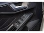 Ford Focus Wagon 1.0 EcoBoost Hybrid ST-Line | Stoel/stuur/voorruit verwarming | Apple Carplay/Android Auto | Cruise control | Full-LED | Navigatiesysteem full map | Apple Carplay/Android Auto|telefoonintegratie premium | Cruise control | Full-LED koplampen