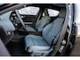 Polestar 2 Long Range Single Motor Plus 82 kWh | Pilot Pack | Climate Pack | Pixel LED | Panoramadak | Warmtepomp | Verwarmd stuurwiel | Verwarmde voorstoelen | Verwarmde achterstoelen | 360 Graden camera |