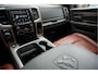 Dodge Ram 1500 5.7 V8 HEMI 4WD | BLACK OPTIC | Classic | 300l LPG | APPLE CARPLAY | Stoel- stuurverwarming | Navigatie | Pano-dak |