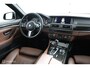BMW 5-Serie 520i Luxury Edition 184 PK | M-Sport | Pano-Dak | elek. Stoelen | Stoelverwarming | Bruin leder | Stoelverwarming
