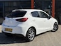 Mazda 2 1.5 Skyactiv-G Luxury / Android Auto / Applecarplay / Navi / Automaat / Winterset aanwezig /