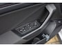 Volkswagen T-Roc 1.5 TSI Sport Business R | | Trekhaak/1500kg | Cruise adaptief | Camera | Stoelverwarming | Keyless | Navi/Carplay | LED | Super compleet! | Achteruitrijcamera | Cruise control adaptief | Elektrisch bedienbare achterklep
