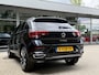 Volkswagen T-Roc 1.5 TSI AUT. *!* 2x R-LINE *!* NAVI/ LED/ 19 INCH/ CAMERA/ RADAR *!*