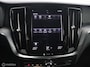 Volvo V60 2.0 B3 Business Pro|Trekhaak|Camera|ACC|Pilot assist|Bliss