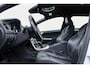 Volvo V60 2.4 D5 Twin Engine Momentum l Harman Kardon l BLISS