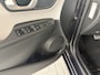 Hyundai Kona Electric Premium 65.4 kWh / Stoelverkoeling / Leder / Head Up display / Stuurverwarming /