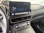 Hyundai Kona Electric Premium 65.4 kWh / Stoelverkoeling / Leder / Head Up display / Stuurverwarming /