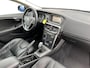 Volvo V40 1.6 T4 Summum |Trekhaak| winter/ Zomer banden| Lederen bekleding| 12 maanden Bovag garantie|